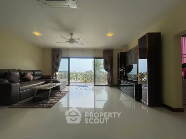 image_rental-14403919