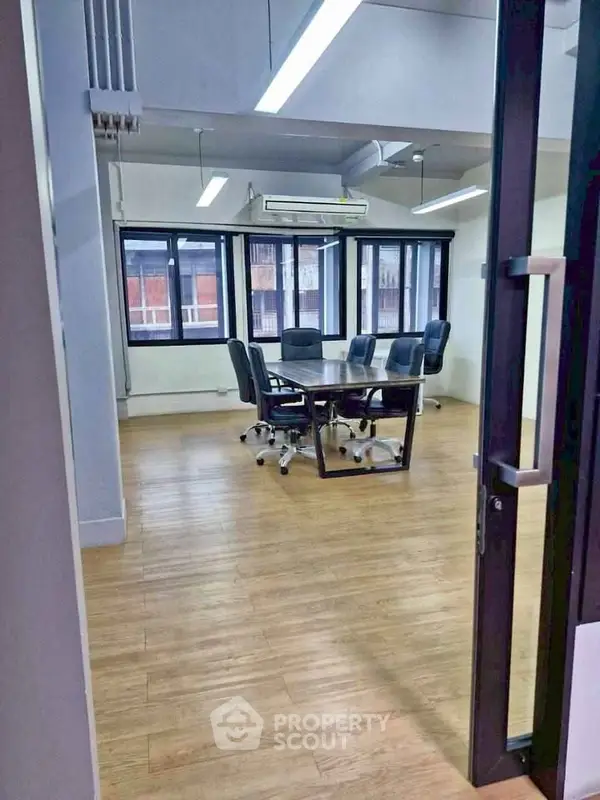 image_rental-31261858