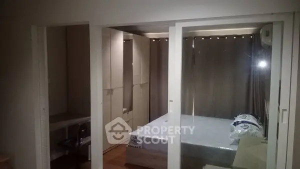 image_rental-30795655