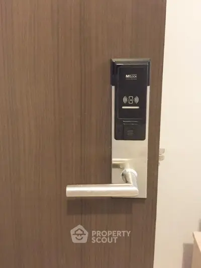  1 Bedroom Condo at Chateau In Town Sukhumvit 62 1-5