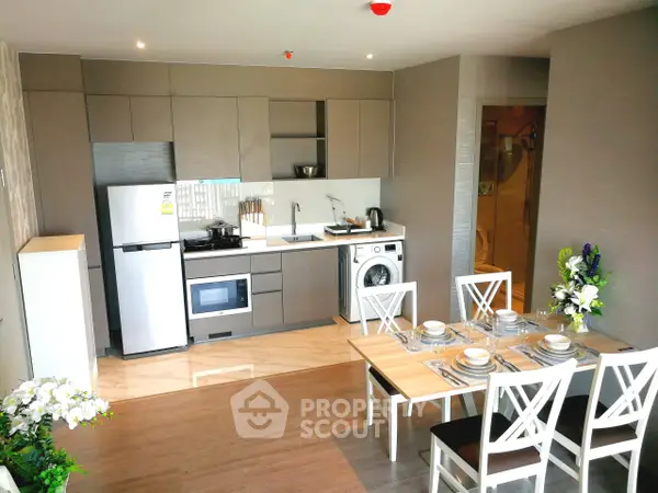 image_rental-5301641