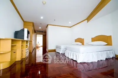 Fully Furnished 4 Bedrooms Apartment at Gm Tower-4