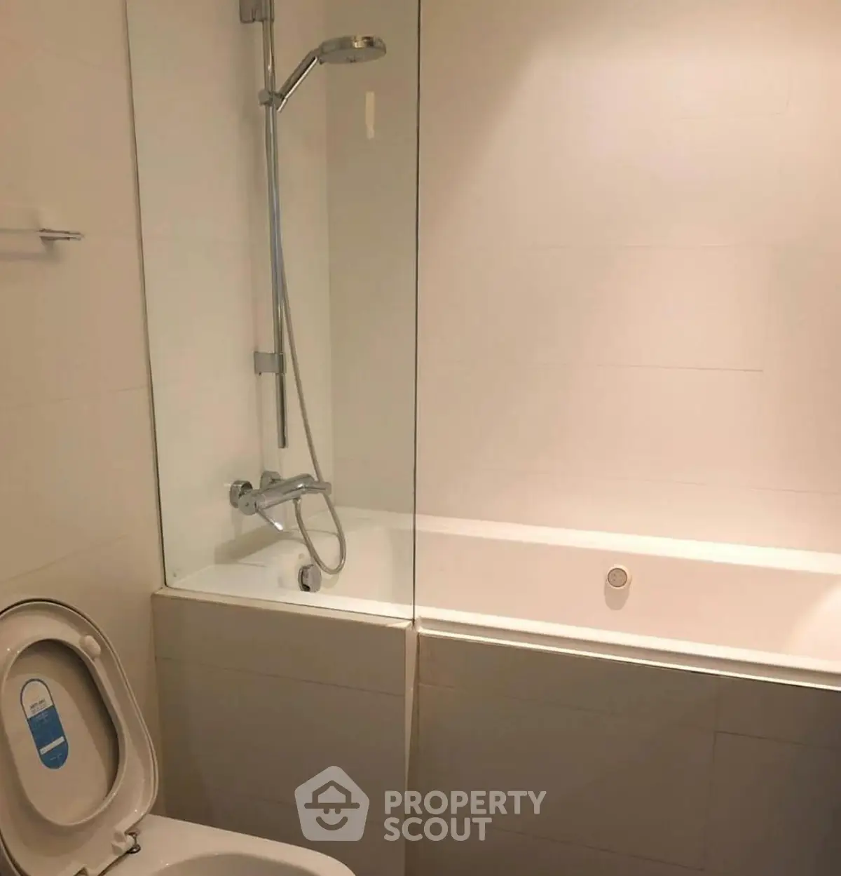 Screenshot 2569-03-17 at 15.00.04.jpg