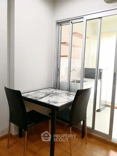  1 Bedroom Condo at The President Sathorn Ratchapruek 3-2