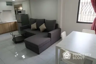  2 Bedrooms Condo -4