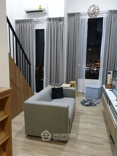 image_rental-8347132