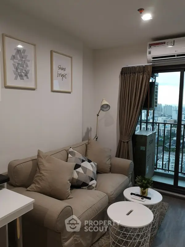 image_rental-5718838