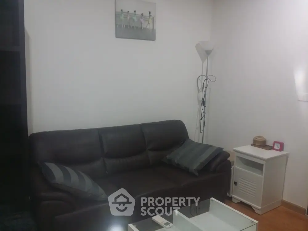  1 Bedroom Condo at The President Sathorn Ratchapruek 3-1