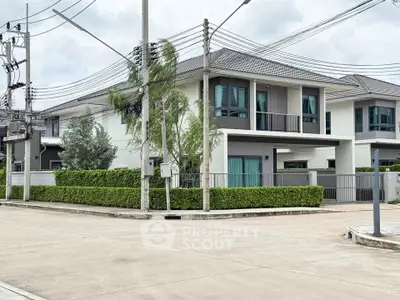 image_rental-38000615