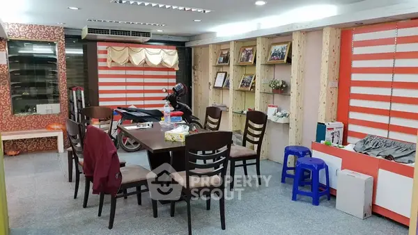 image_rental-27878291