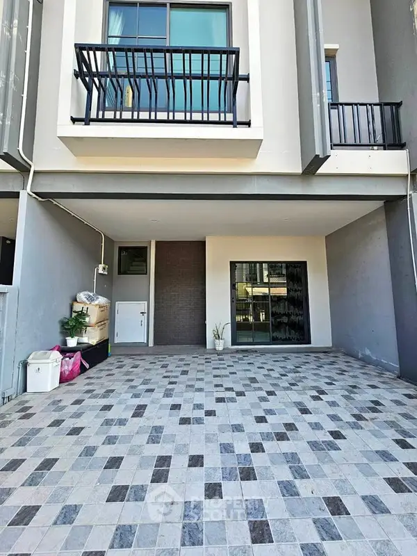 image_rental-29624005