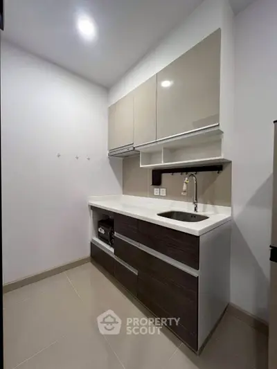 image_rental-27647858