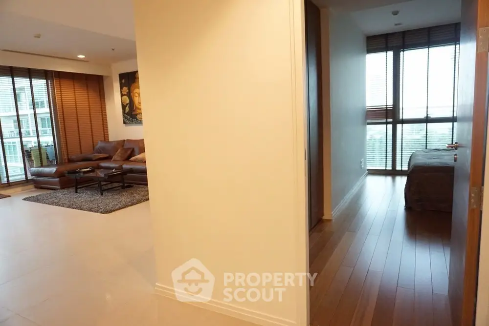  2 Bedrooms Condo -1