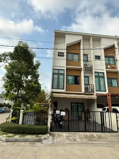 image_rental-31350323