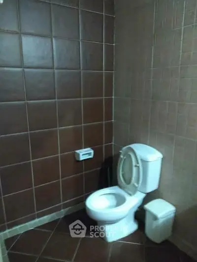  3 Bedrooms Condo -2