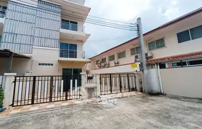 image_rental-21582247