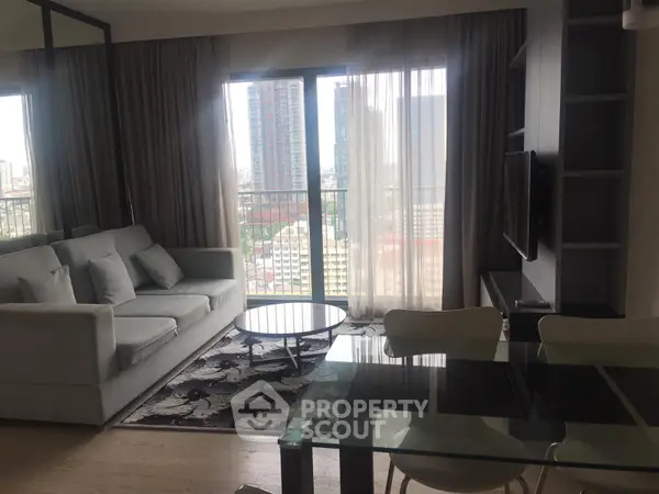 image_rental-5287050