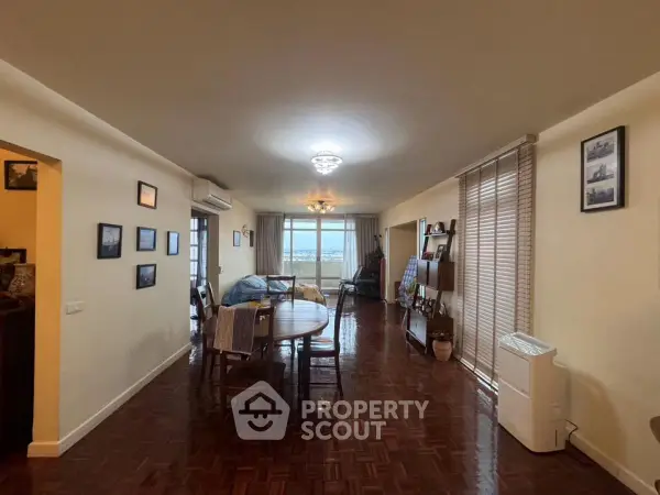 image_rental-21651436