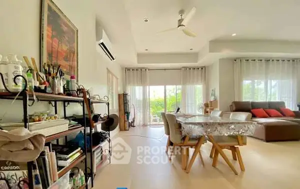 image_rental-16876323