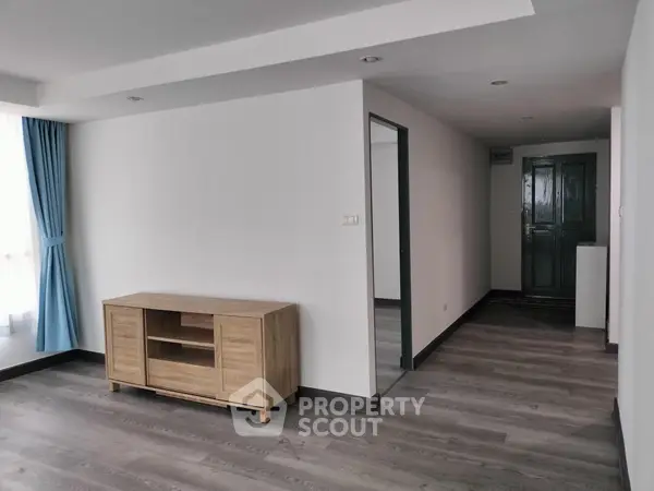 image_rental-20281674