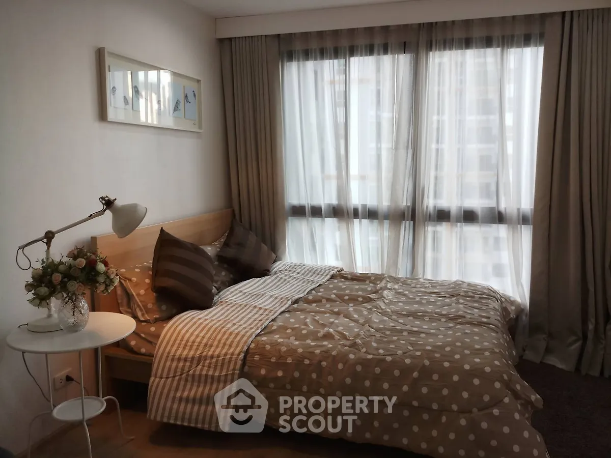 Fully Furnished 1 Bedroom Condo at Ideo Sathorn Tha Phra-1