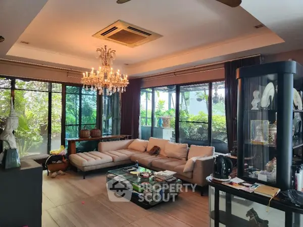 image_rental-13231476