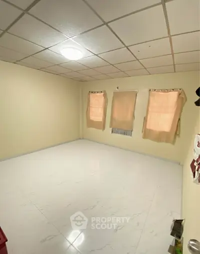 image_rental-30247060