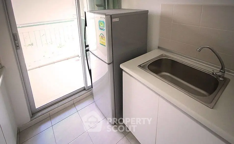 1 Bedroom Condo at Lumpini Place Rama 9 Ratchada Phase 1 2-1