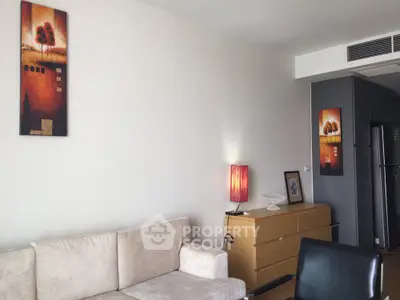 3 Bedrooms Condo at Siamese Surawong-7