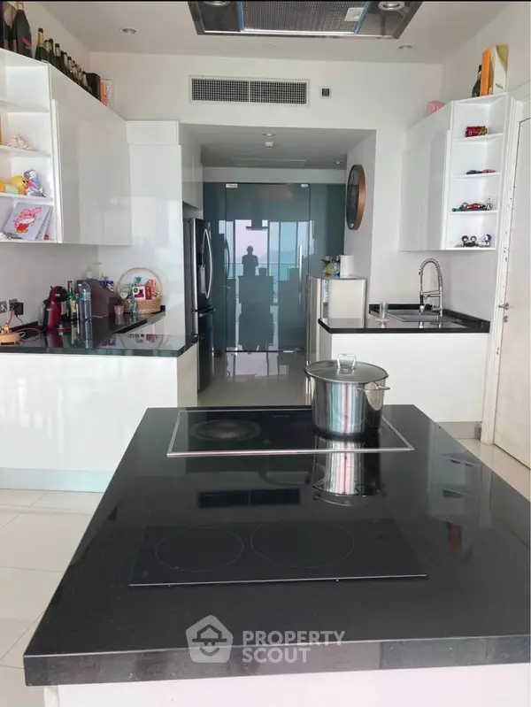 image_rental-30506872