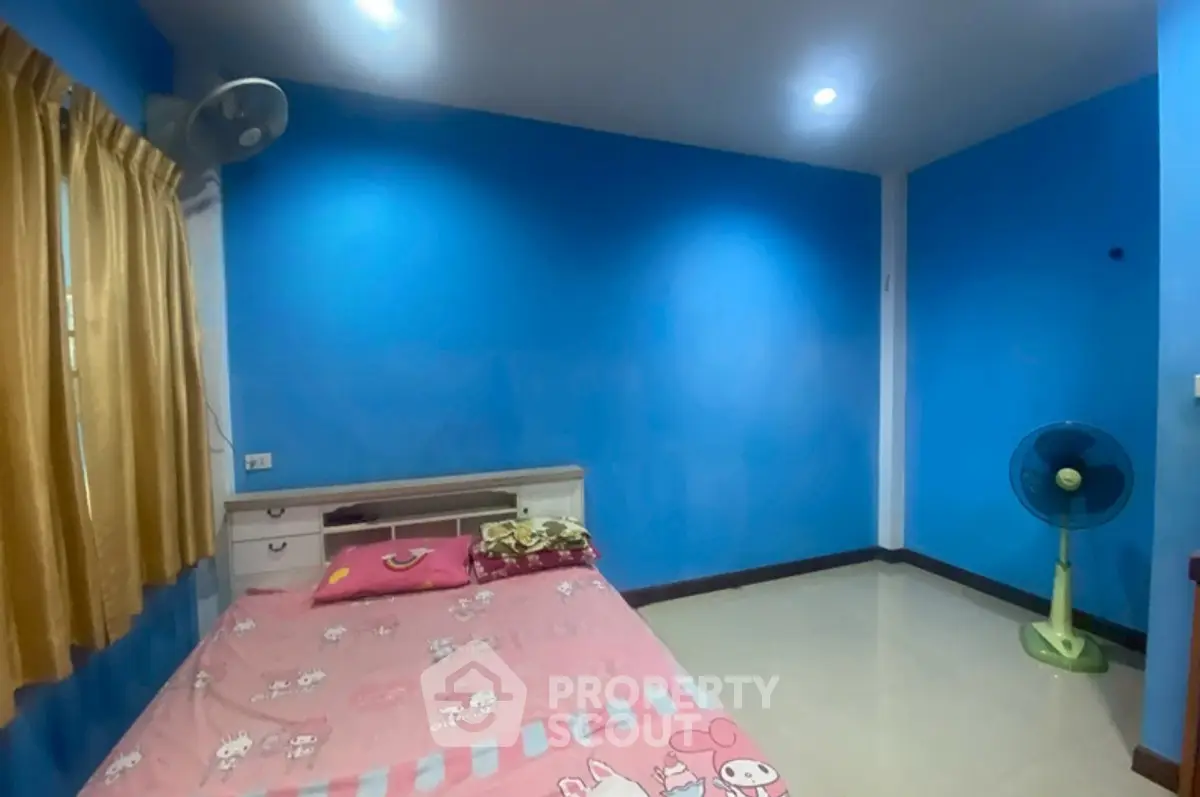 cddc35a655ea0962201f60ca3391c1d6-Photoroom.png