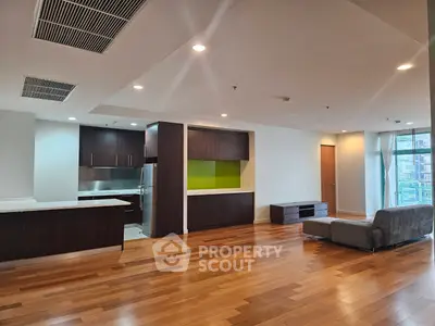 image_rental-30206175