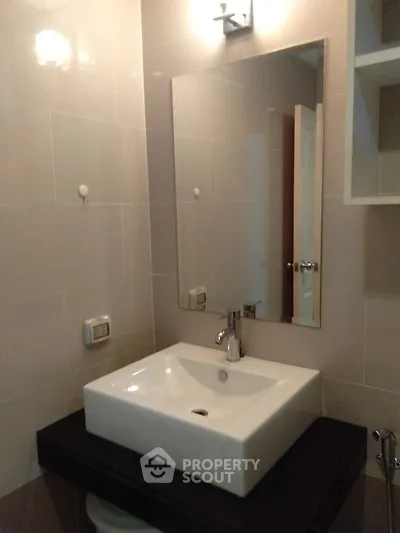  1 Bedroom Condo -3