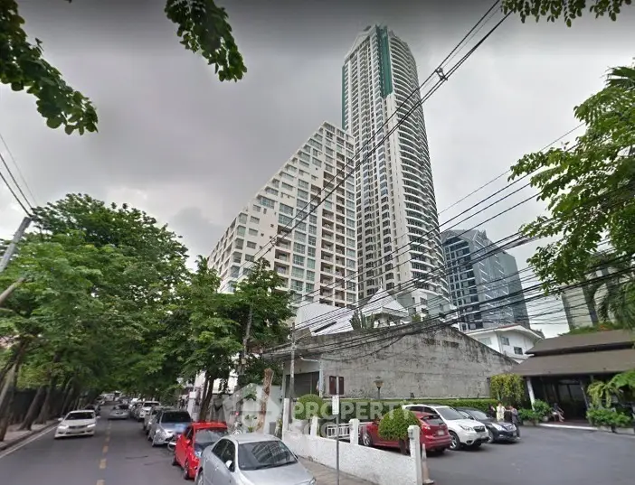 Stunning high-rise building with modern architecture in urban setting