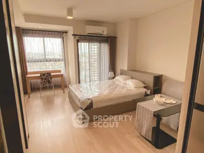  1 Bedroom Condo at Ideo Sathorn Wongwian Yai-7