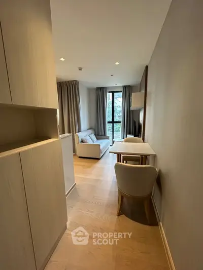 image_rental-27705192