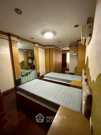 image_rental-30867389