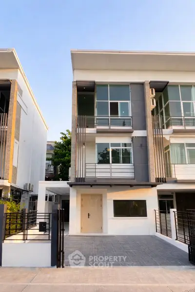 image_rental-31704346