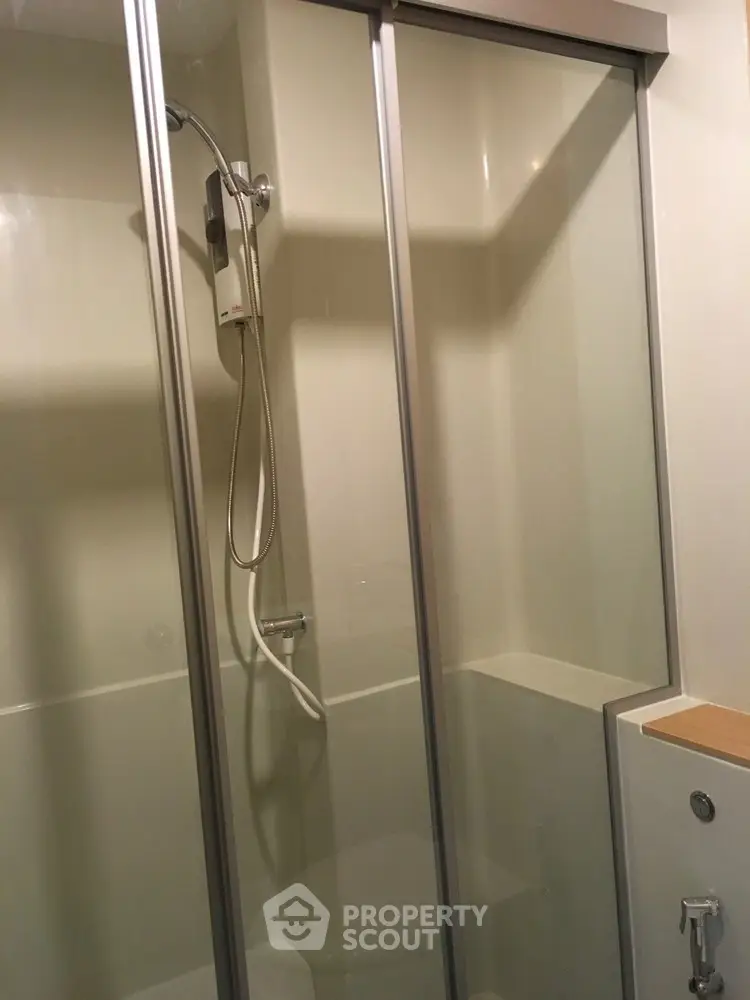  1 Bedroom Condo at Aspire Sathorn Thapa-1