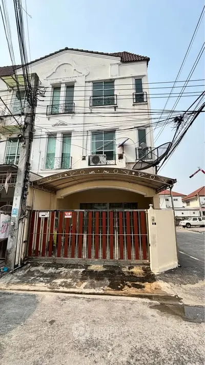 image_rental-28279198