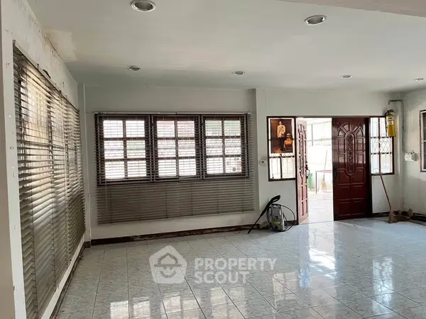 image_rental-30043960