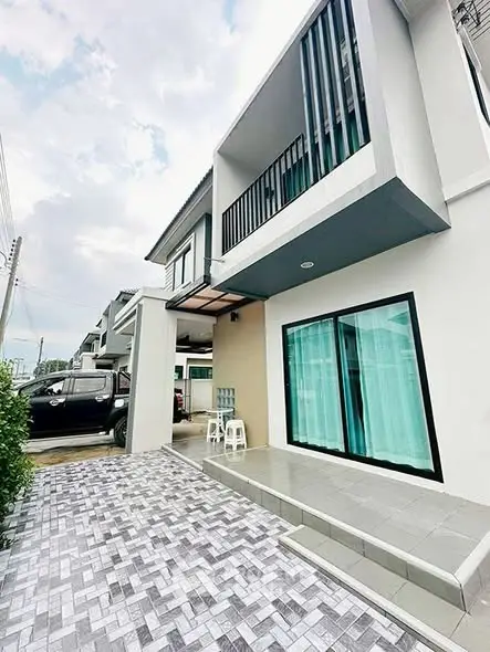 image_rental-31540295