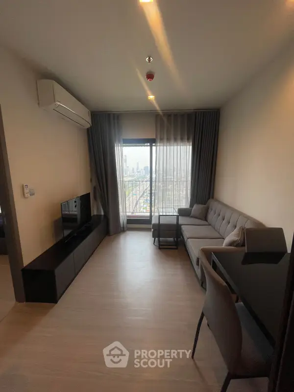 image_rental-10375030