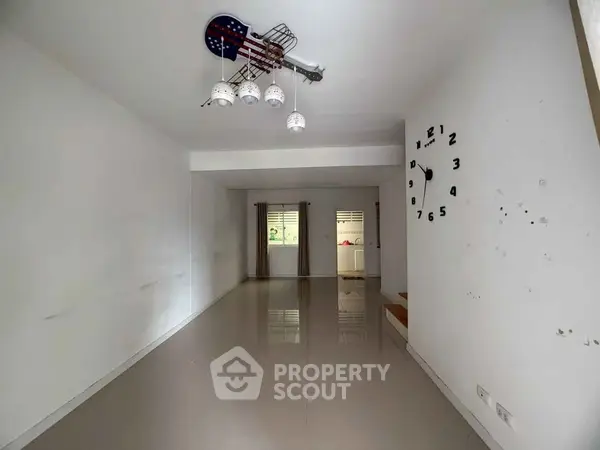 image_rental-30850594