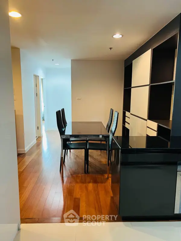 image_rental-17243626