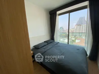  3 Bedrooms Condo at Siamese Surawong-11