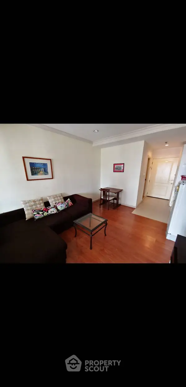 image_rental-5293944