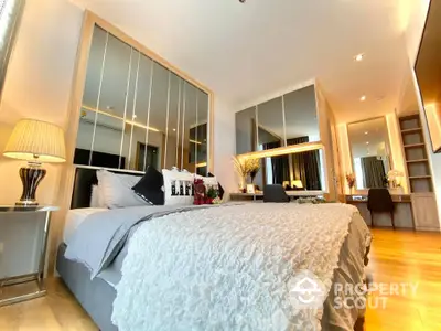  2 Bedrooms Condo at Park 24-2