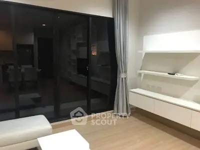  2 Bedrooms Condo at Urbano Absolute-4