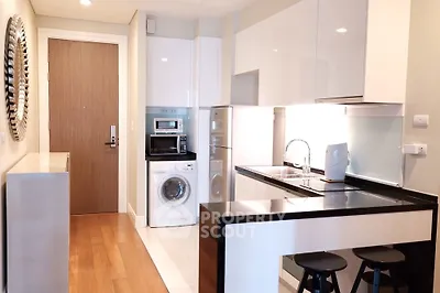  2 Bedrooms Condo at Bright Sukhumvit 24 Condominium-2
